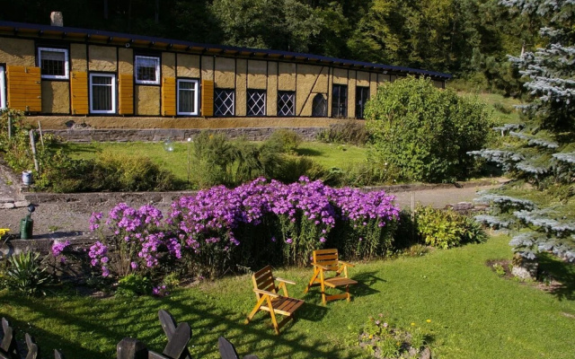 Idyllic Studio near Forest