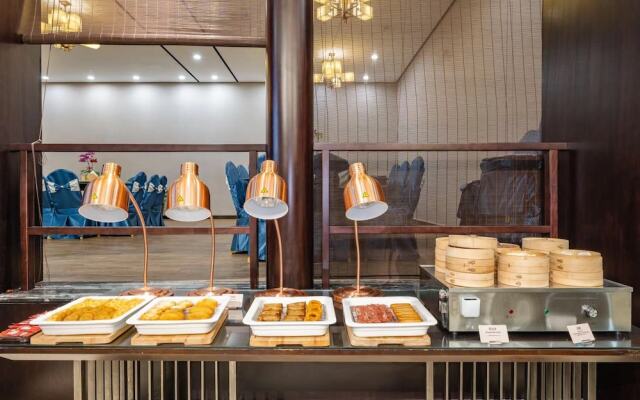 UrCove by Hyatt Shanghai Jinqiao Center