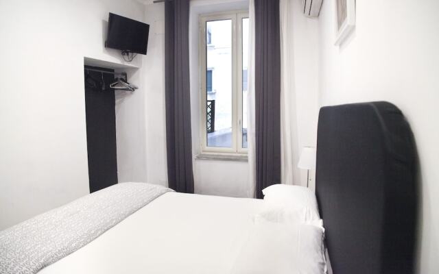 Sermoneta Apartments