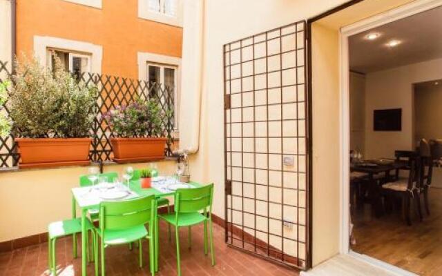 Apartment with terrace near Piazza Navona