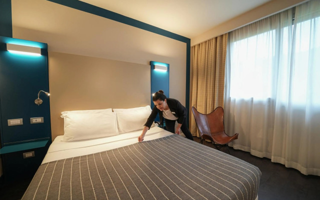 La Meridiana Bleisure Hotel