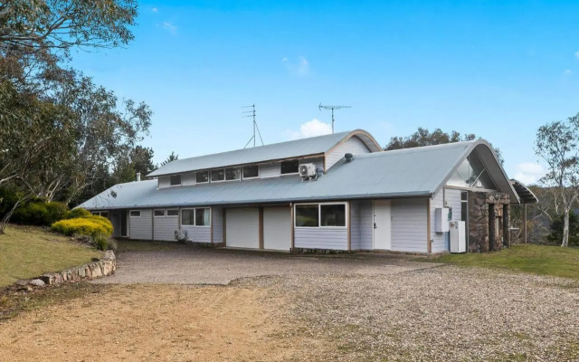 Silvertop Apartment