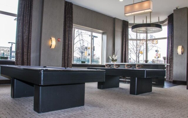 New York Area Modern Suites