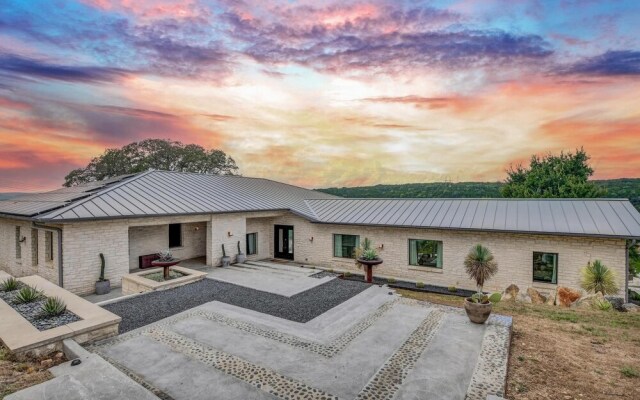 THE Above Vista Estate on Lake Austin