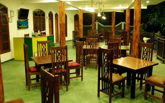 La Safari Inn