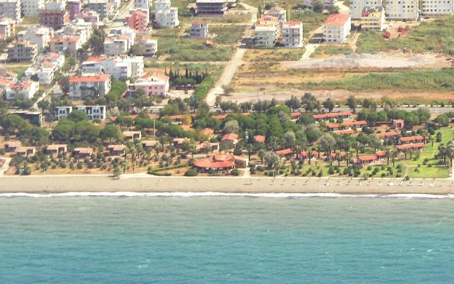 Akcay Pinea Club