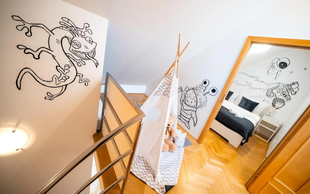 Klimentska Cartoon apartments