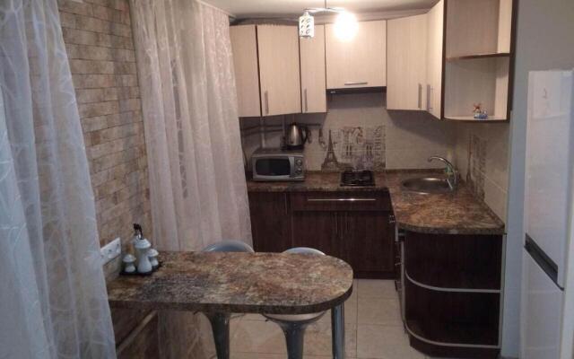 Apartment on Pyrohova 25