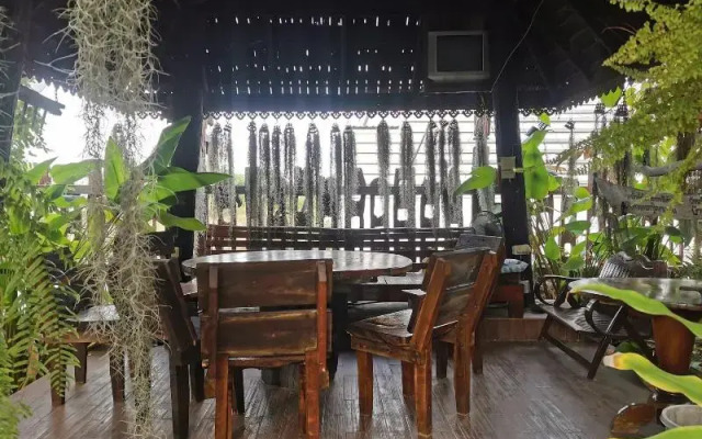 Baan Lanna Resort By Zuzu