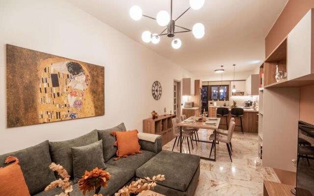 Cretan Sea View Apt 10mins to beach, old town, city