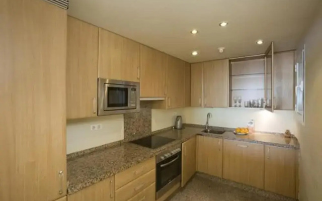 Spacious Stunning Views 2-bed Apartment, Estepona