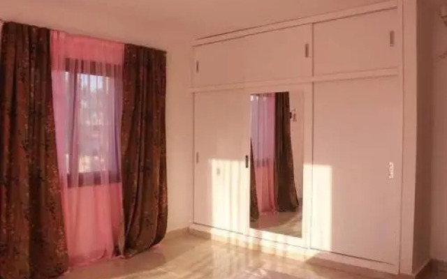 Absolute Center Apartment In El Kawther