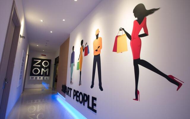 Zoom Dharmahusada Hotel