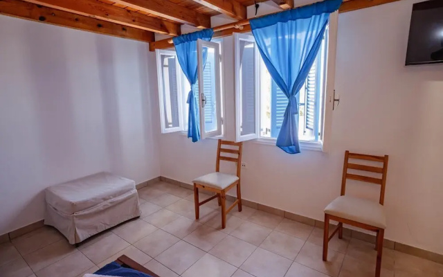 Kamari Open View - Santorini Family Escape