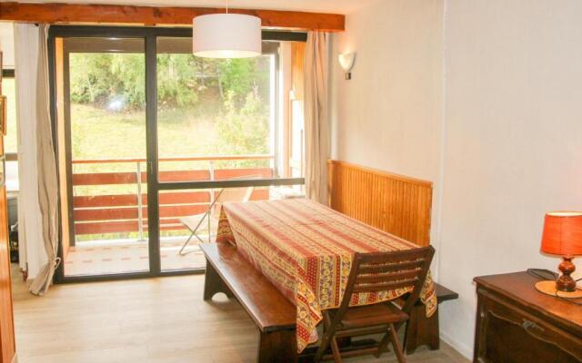 Appartement Enchastrayes, 2 pièces, 6 personnes - FR-1-165A-103