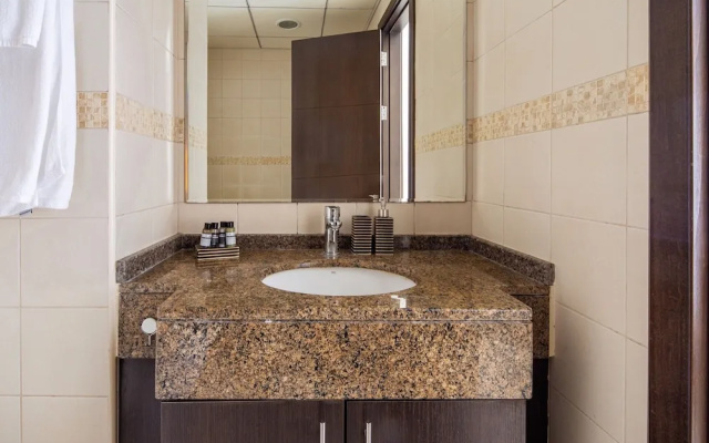 Elegant and Modern 1BR in Dubai Marina!