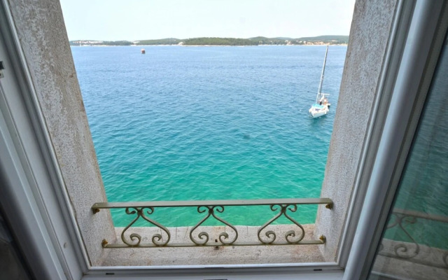 Arnolongo B4 in Rovinj