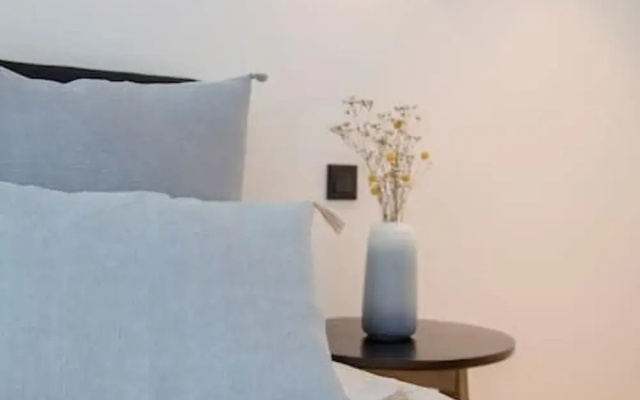 Liiiving in Gaia - Beach Seaside Apartment