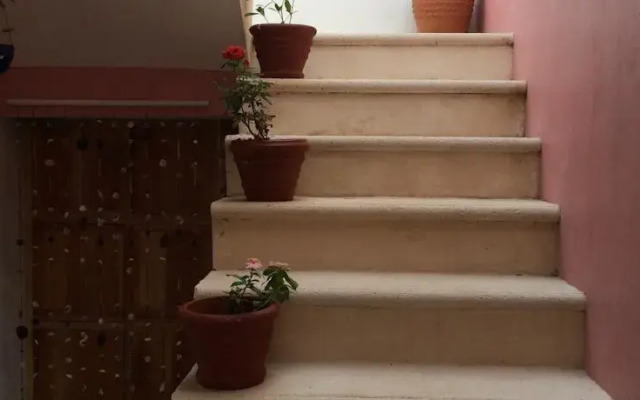 Benny's House