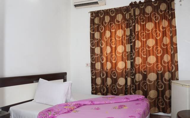 Crystalem Luxury Hotel