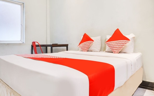 Hotel O Makassar near Mall Panakukkang – Guest Rooms – Makassar
