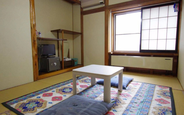 Hakuba Ski-Kan