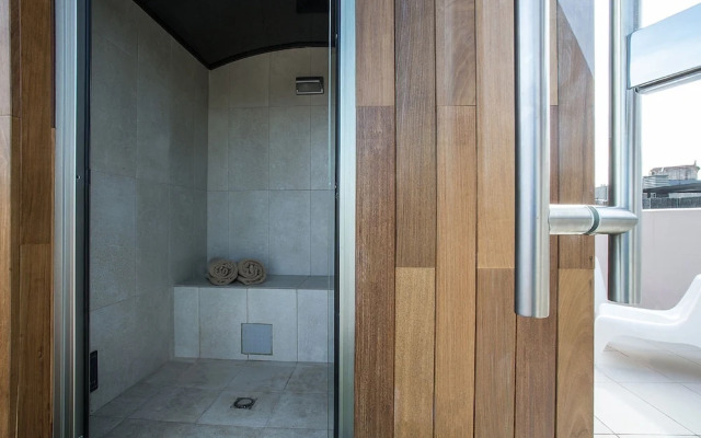 Отель Axel TWO Barcelona - Adults Only