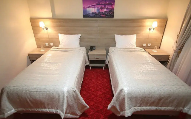 Andinata Hotel Sekerler Termal