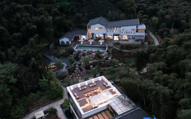 Wuta Xinshe (Jingshan Temple Branch)