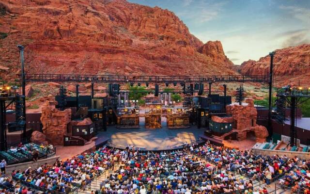 The Sunnyside Haven by RedAwning