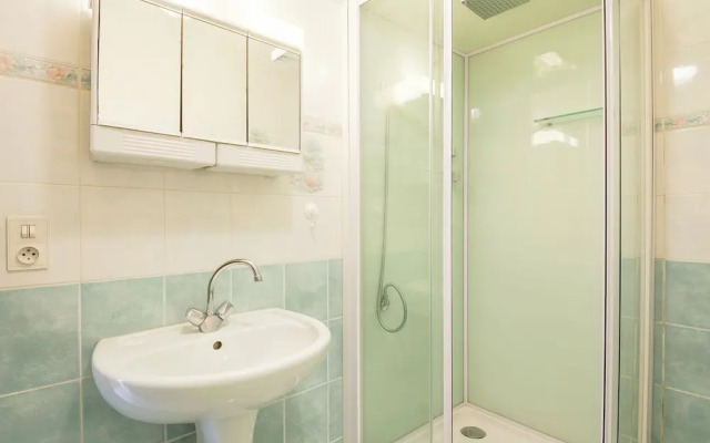 Spacious Holiday Home in Saint-nexans With Terrace