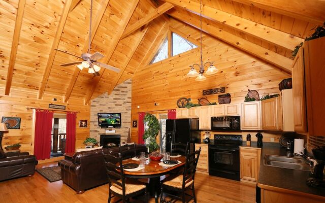 Sweet Surrender 1 Br cabin by RedAwning