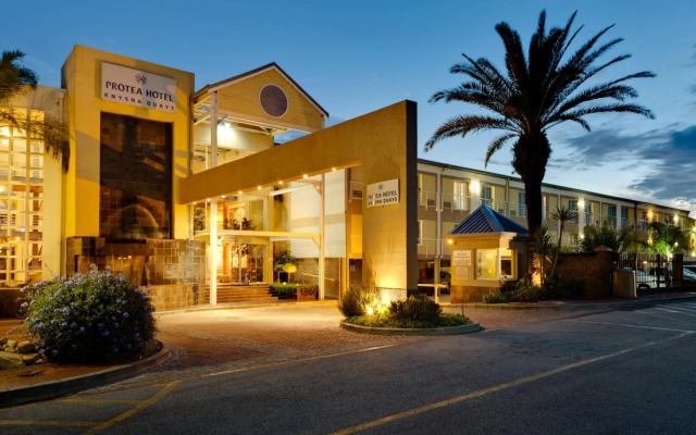 Protea Hotel by Marriott Knysna Quays