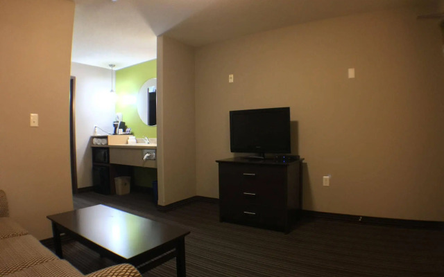 Super 8 by Wyndham Kapuskasing