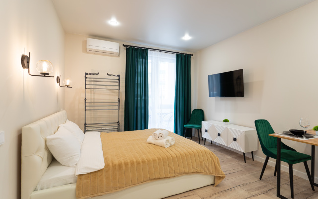 LetoApart (LetoApart) on Iskra street 66/9 building 1