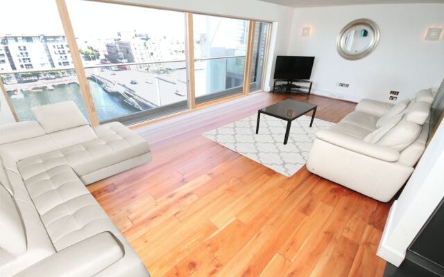 Grand Canal Quay Penthouse