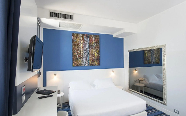 NEO Hotel