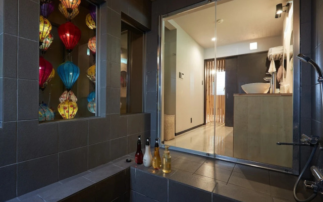 Adan Resort -Lantern-