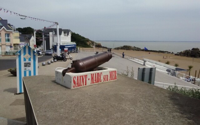 Apartment With one Bedroom in Saint-nazaire, With Wonderful sea View,