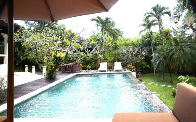 Urbanest Inn Villa