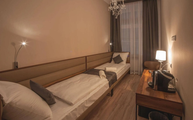 Pergamin Royal Apartments