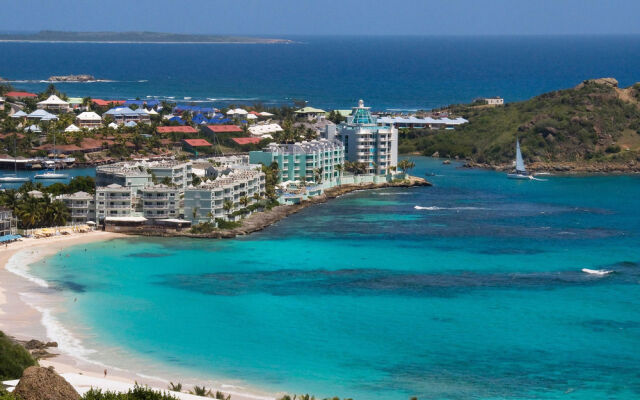Oyster Bay Beach Resort
