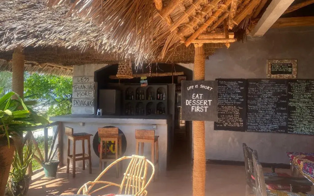Mbuyuni Beach Village - Bungalows