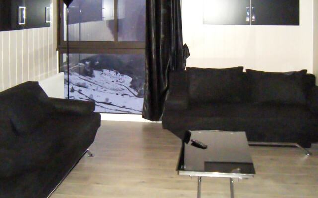 Studio in Saint-lary-soulan, With Wonderful Mountain View and Wifi - 1