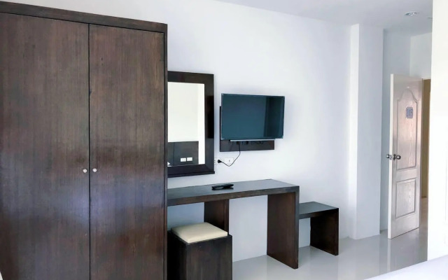 OYO 250 July Hotel Patong