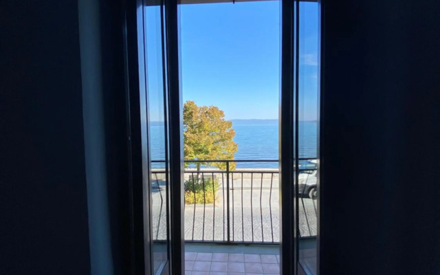 La FINESTRA SUL LAGO