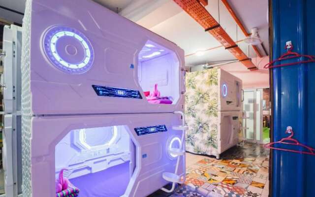 Zzz Sleep Mode Capsule