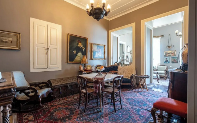 Seaside Neoclassical Property in Vaporia Ermoupoli