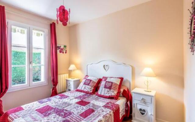 Holiday Home Les Grillons