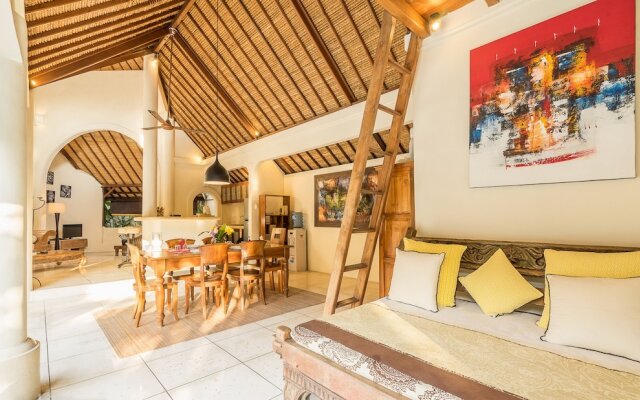 Villa Umah Maya